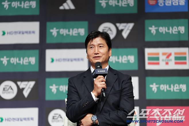 누리꿈스퀘어/ 하나은행 K리그1 2025 파이널라운드 미디어데이/ 김천 정정용 감독/ 사진 정재훈