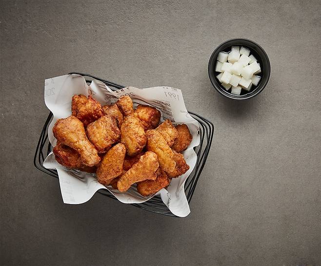 〈교촌치킨 간장한마리〉
