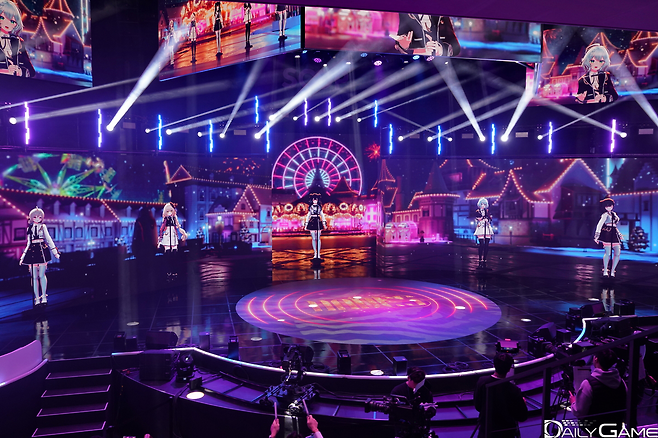 많은 환호를 받은 '하데스'의 오프닝 공연.