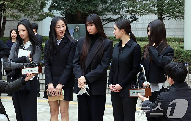 그룹 뉴진스(왼쪽부터 하니, 민지, 혜인, 해린, 다니엘) 2025.3.7/뉴스1 ⓒ News1 황기선 기자