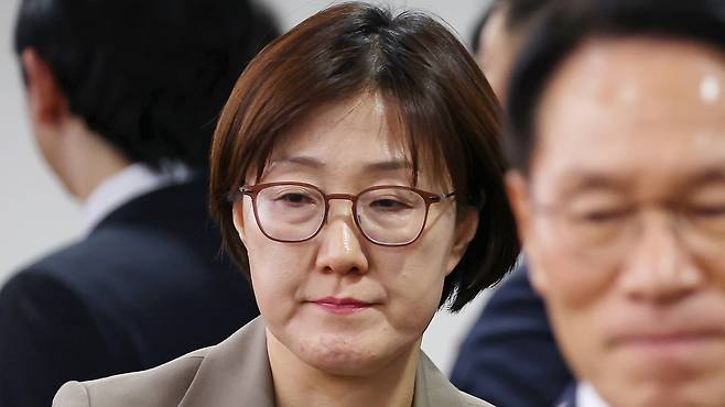 김현지 제1부속실장이 12월 4일 서울 용산 대통령실 청사에서 열린 수석보좌관회의에 참석하고 있다./뉴시스