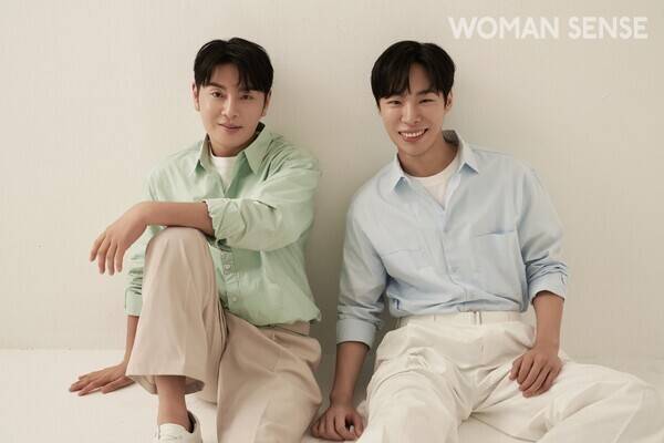 트로트계의 환상 듀오 '알고보니, 혼수상태'. 사진=SM C&C