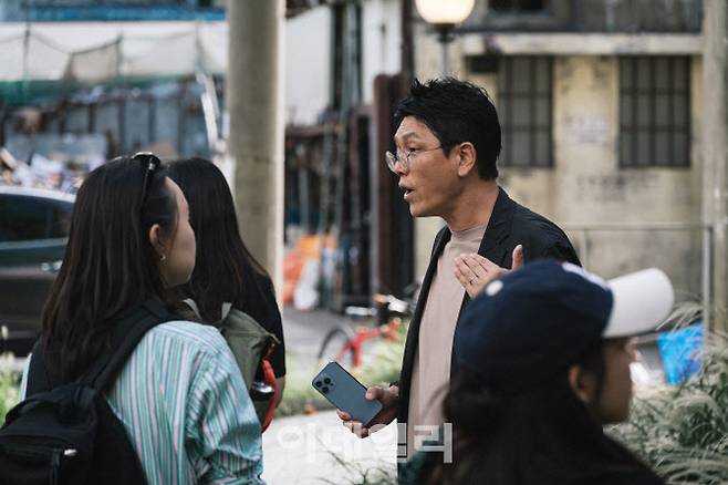 백영선 플라잉웨일 대표 성수 투어 현장 (사진=금상관)