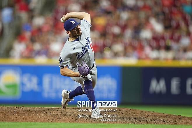 ▲ 다저스의 특급 셋업맨으로 활약한 알렉스 베시아는 월드시리즈 직전 하늘이 무너지는 비보를 들었다