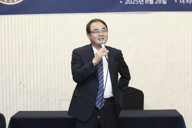 홈리프트코리아 우주상 대표가 미시건AMP 최고경영자과정에서 발표하는 모습. 미시건AMP 최고경영자과정 제공