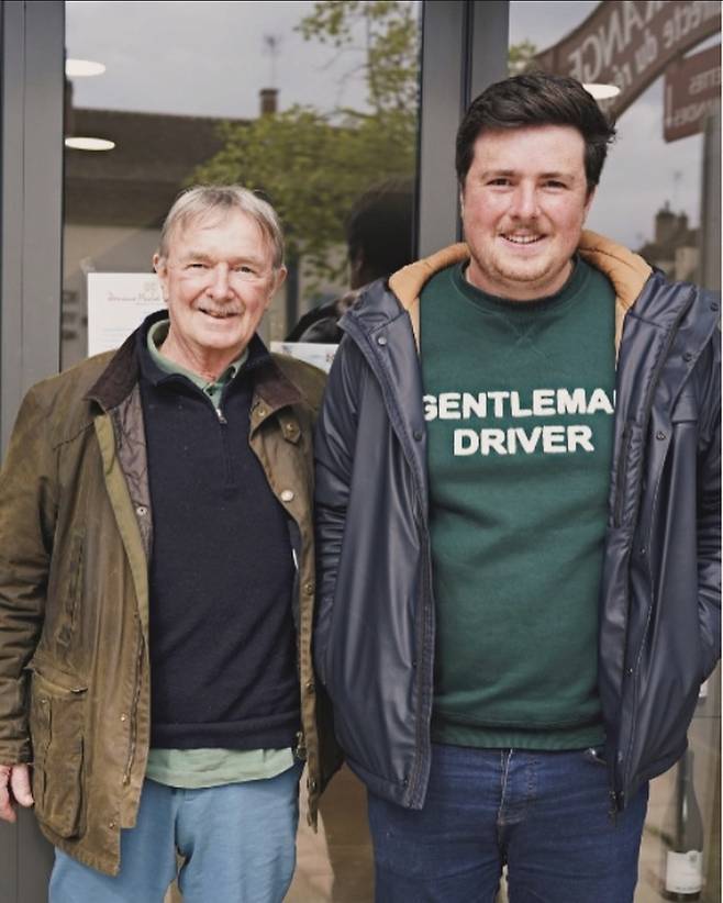 스티븐 화이트헤드와 윌리엄 화이트헤드. 인스타그램