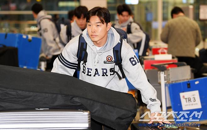 새 시즌 선발 경쟁에 돌입한 최원준.