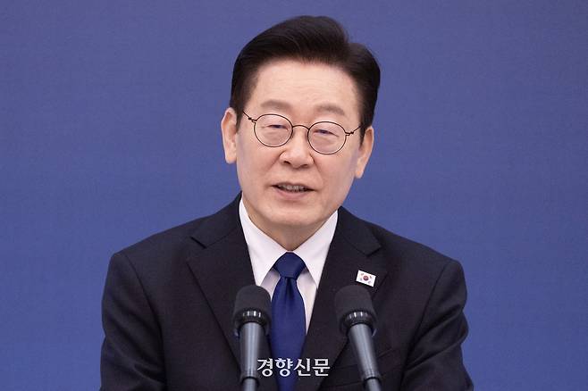 이재명 대통령이 19일 청와대 본관에서 열린 조르자 멜로니 이탈리아 총리 방한 공식 오찬에서 인사말을 하고 있다. 청와대사진기자단