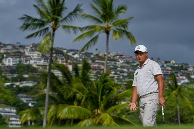 김시우가 19일(한국시간) 미국 하와이주 호놀룰루 와이알레이 컨트리클럽에서 열린 PGA투어 소니오픈 4라운드 13번 홀에서 퍼트 후 아쉬워하고 있다. AP뉴시스