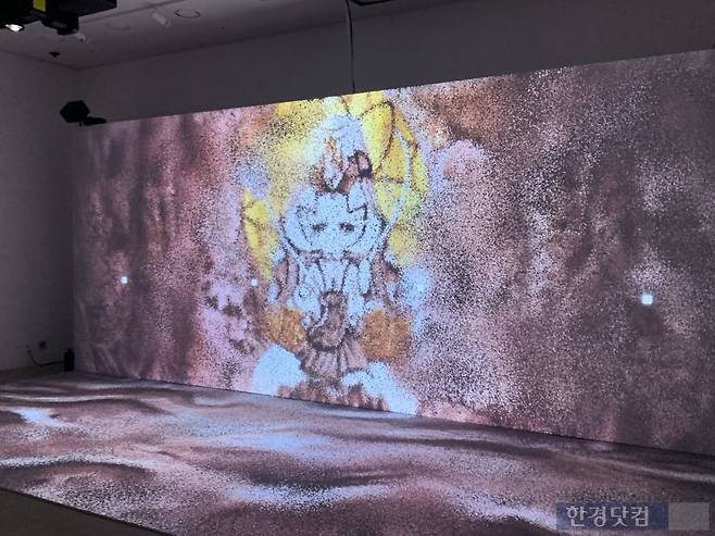 22일 서울 종로구 아라아트센터에서 열린 '쿠키런: 킹덤 아트 콜라보 프로젝트 특별전 - 위대한 왕국의 유산'. / 사진=홍민성 기자