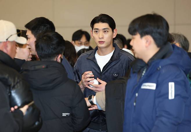 ▲ 이정후가 21일 미국으로 출국한 뒤 22일 LA 공항에서 잠시 억류됐다. 한국에 일부 입국 서류를 놓고 온 것이 이유라 알려졌다. 다행히 관련 당국들의 협력으로 1시간 만에 풀려났다. ⓒ연합뉴스