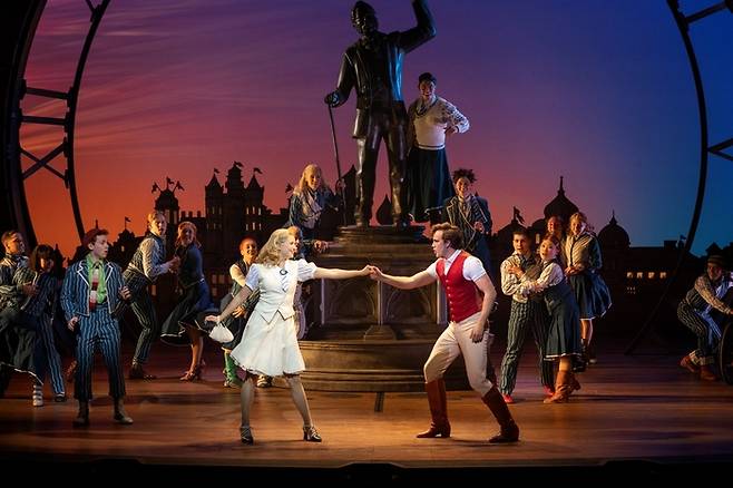 뮤지컬 위키드 내한 공연 장면. <파워엔터테인먼트 제공>