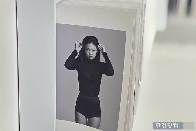 사진전 'J2NNI5'의 모습 /사진=이정우 기자