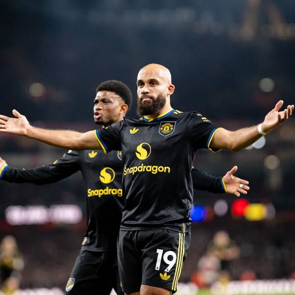 음뵈모(사진=맨체스터 유나이티드 SNS)