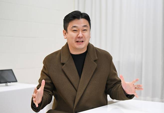 김동은 전도사가 지난 25일 서울 금천구 가산디지털단지 한 세미나실에서 그리스도의몸교회 방향성을 설명하고 있다. 신석현 포토그래퍼