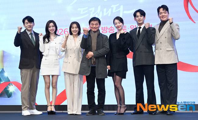 김승수, 진세연, 유호정, 한준서 감독, 소이현, 박기웅, 김현묵