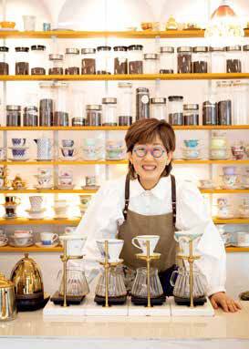 사람들에게 깊고 폭넓은 커피 경험을 제공하고 싶다는 에딧의 커피스토리 오명자 대표.