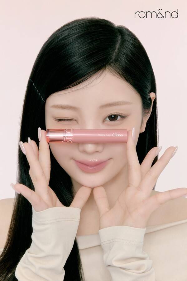 ▲ 색조 화장품 롬앤 모델로 발탁된 아일릿 원희. 제공|아이패밀리에스씨