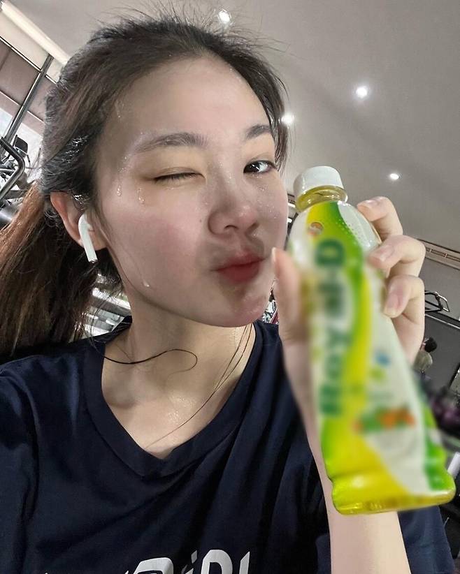 ▲ 안세영의 라이벌인 천위페이와 듀스까지 갔던 피차몬이 입증한 잠재성은 많은 배드민턴 팬의 이목을 집중시켰다. 태국 배드민턴 요정이라 불릴 만한 수려한 용모만 지닌 유망주가 아님을 선명히 드러냈다. ⓒ PASJABAR