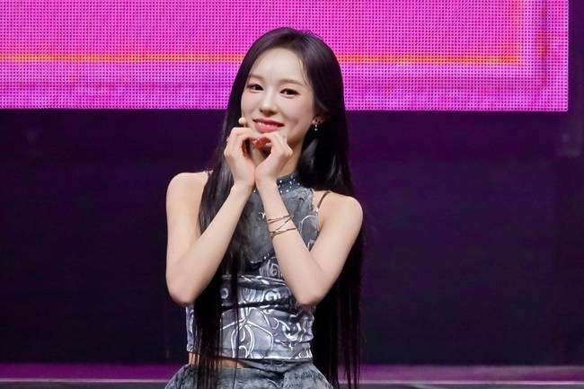 사진 = 웨이크원 제공