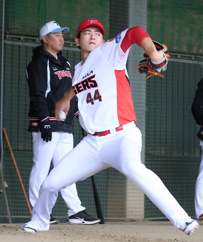 투구하는 KIA 타이거즈 이태양. 사진제공=KIA 타이거즈