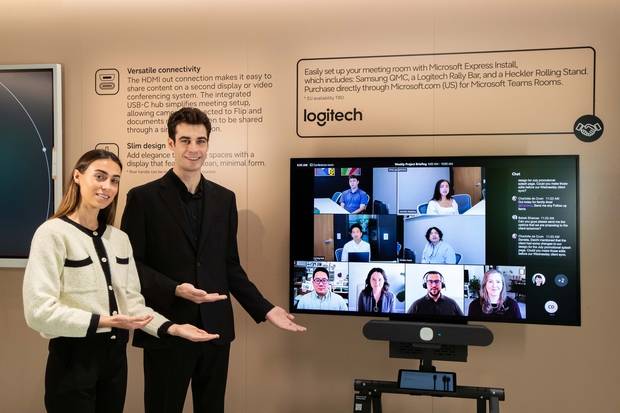 삼성전자 4K 스마트 사이니지 QBC 라인업과 로지텍의 화상회의 시스템 마이크로소프트 팀즈 룸(Microsoft Teams Rooms) 솔루션. 사진제공=삼성전