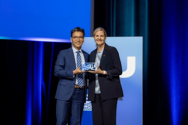 김재열 IOC 신임 집행위원과 커스티 코벤트리 IOC 위원장.