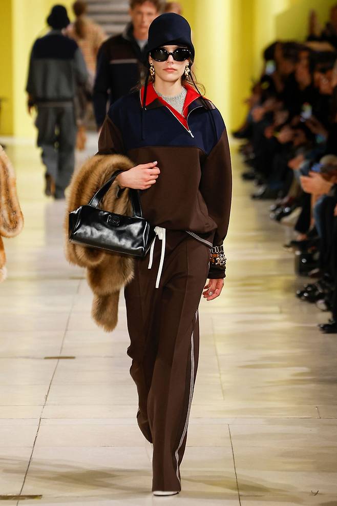 미우미우 2025 F/W 컬렉션