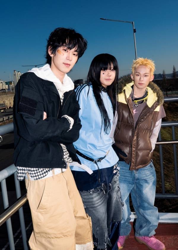 식구 / 사진=AOMG