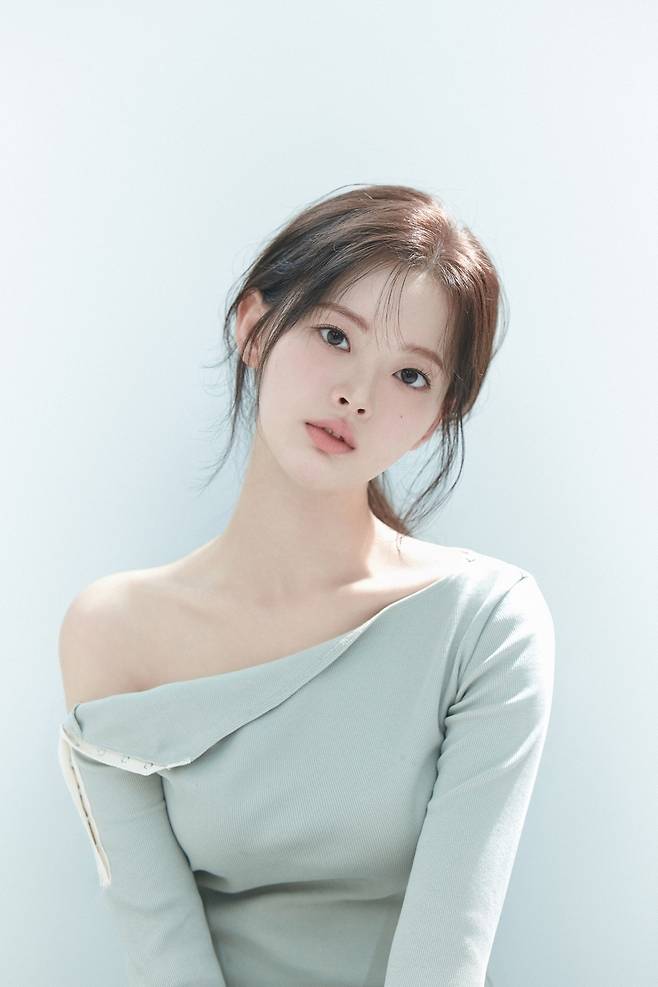 배우 한수아 블러썸엔터테인먼트