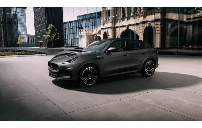 마세라티 그레칼레 폴고레