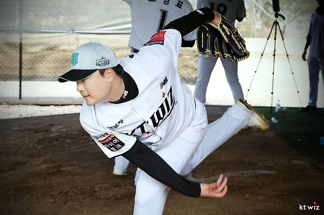 ▲ 올 시즌 KT의 필승조로 큰 관심을 모으고 있는 한승혁 ⓒKT위즈