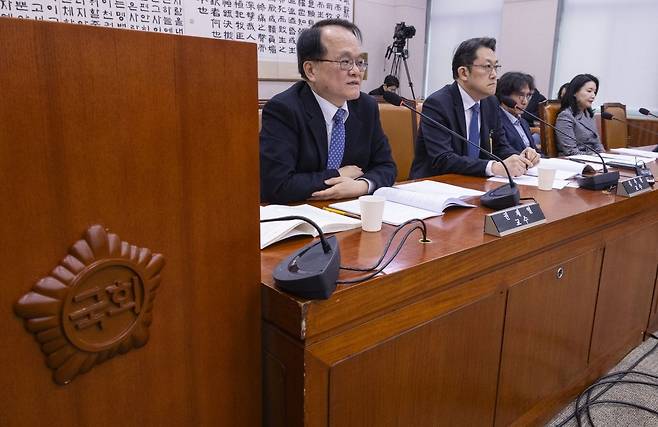 13일 국회 법제사법위원회 법안심사제1소위원회에서 열린 3차 상법 개정안 공청회에 진술인 자격으로 참석한 전문가들이 의견을 밝히고 있다. 연합뉴스