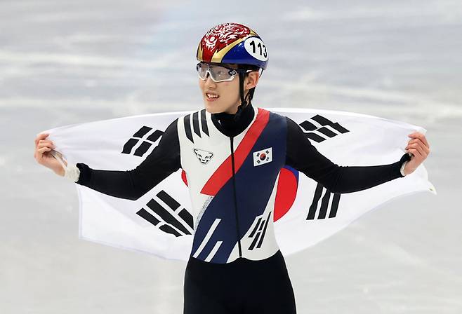 밀라노·코르티나담페초 동계올림픽 쇼트트랙 남자 1000m에서 동메달을 따낸 임종언. 뉴시스