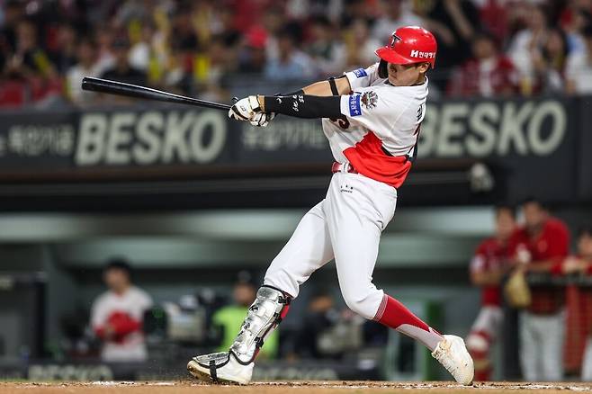 ▲ 김석환의 폭발 유무에 따라 KIA의 장기적인 외야 구상은 사뭇 달라질 수 있다 ⓒKIA타이거즈