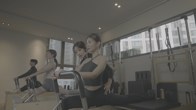 유산소 운동을 통해 체력을 강화하고 있다(헬스클럽 '옐로우 짐' 제공)