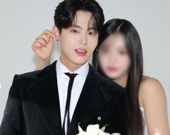 '스트릿 맨 파이터' 우승팀 저스트 절크의 수장 영제이가 웨딩사진을 공개했다. /사진=영제이 인스타그램