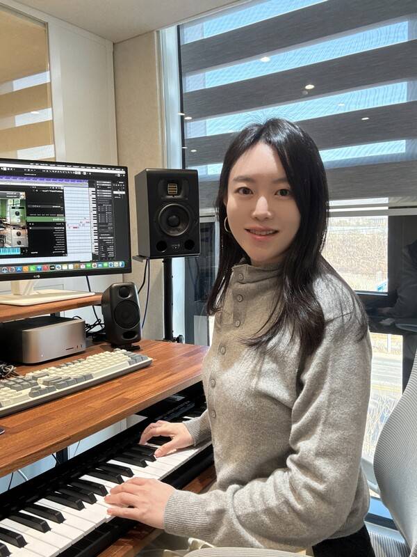 ▲ 허도가 설립한 K-트로트 전문 연예기획사 허프로덕션에 합류한 작곡가 이하나. 제공|허프로덕션