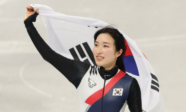 '람보르길리' 김길리(성남시청)가 첫 올림픽에서 금메달 2개를 목에 걸며 2관왕에 올랐다. /뉴시스