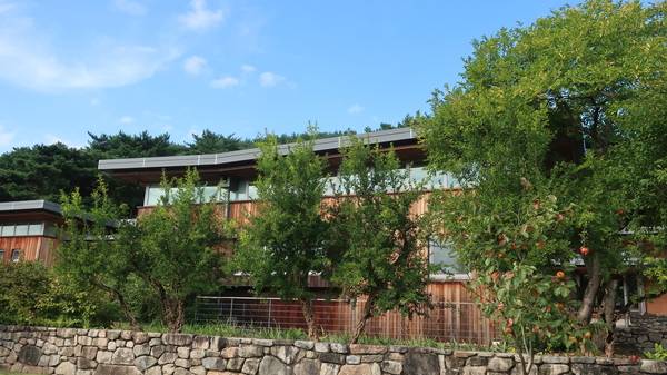 봉하마을의 노무현 사저. /김석환