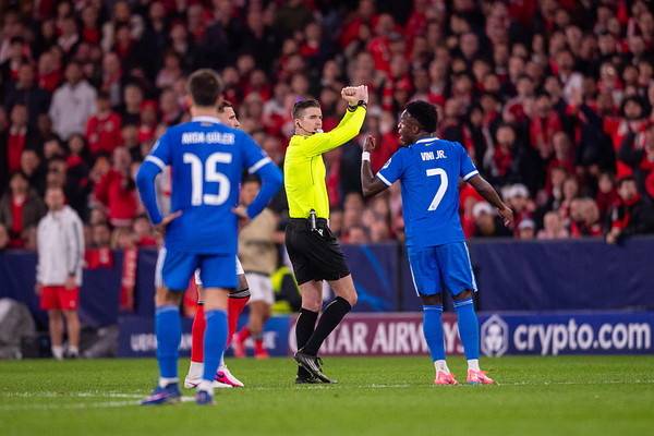 오사수나 대 레알 마드리드 경기 관련 이미지