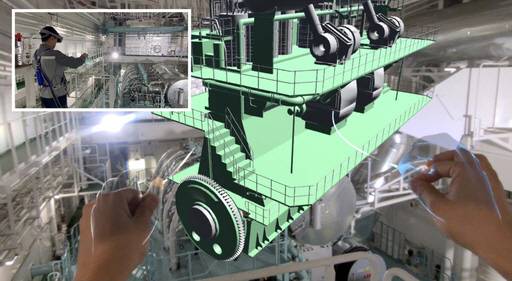 XR기술(갤럭시XR)을 활용해 선박 엔진을 검사하는 모습./삼성중공업