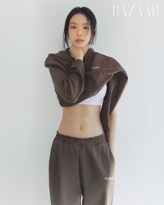손나은/ 하퍼스 바자