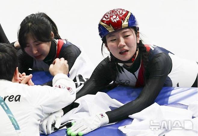 3000m 계주 후 심석희의 눈물.뉴시스