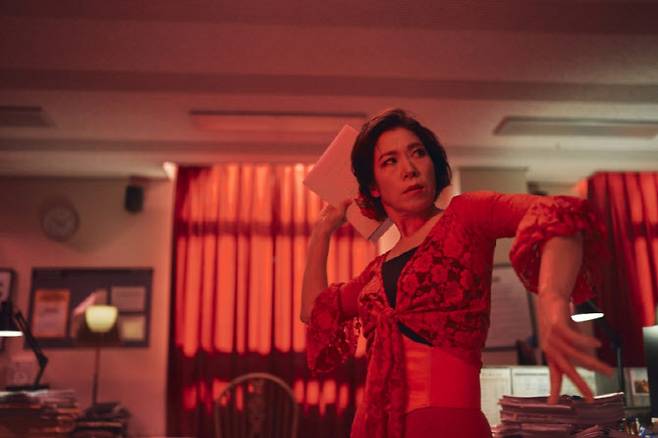 영화 '매드 댄스 오피스'의 한 장면.(사진=디스테이션)