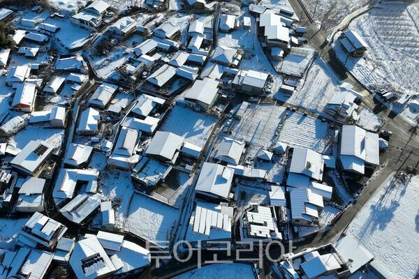 폭설속 무주 내도리 마을의 모습