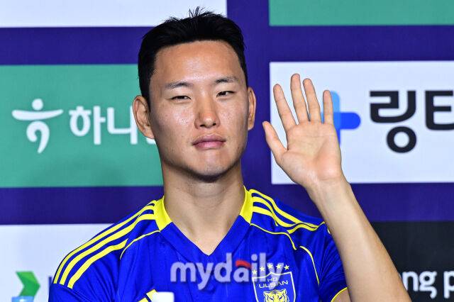 울산 HD FC 정승현이 25일 서울 서대문구 스위스 그랜드 호텔에서 진행된 하나은행 2026 K리그 개막 미디어데이에 참석했다./스위스그랜드호텔=한혁승 기자