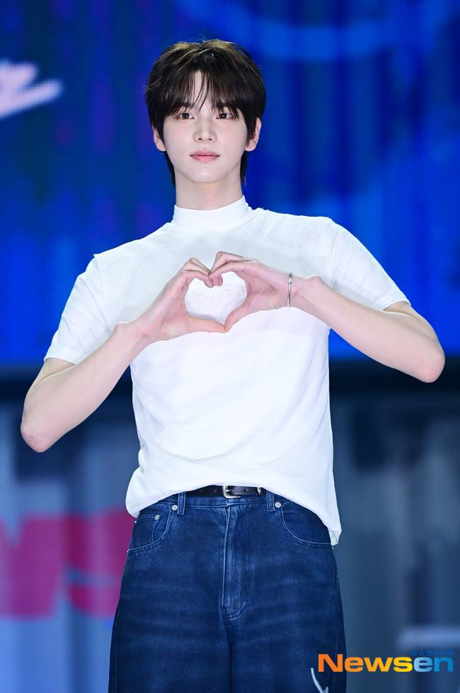 사진=신유, 뉴스엔DB