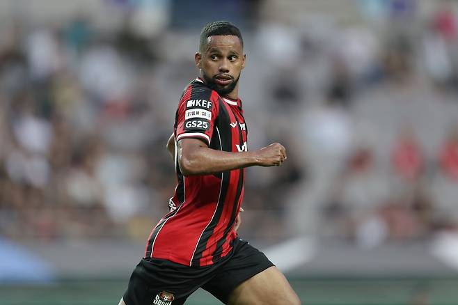 새 시즌 K리그1 도움왕 경쟁은 지난 시즌 도움 2위 울산 이동경과 2024시즌 도움왕 서울 안데르손(사진)의 2파전이 예상된다. 사진제공│한국프로축구연맹