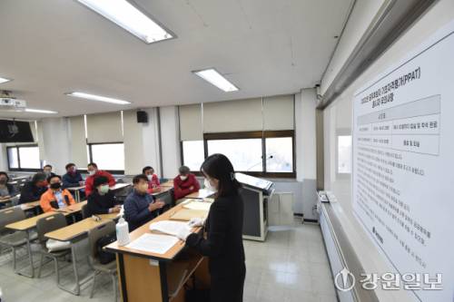 ◇2022년 제8회 전국동시지방선거 당시 국민의힘 강원지역 광역·기초의원 출마자를 대상으로 공직후보자 기초자격평가(PPAT) 시험이 치러진 원주 상지대 고사장 현장. 신세희기자